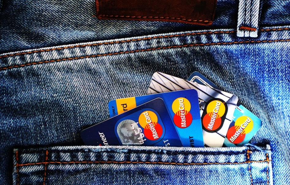 Best Fair Credit Card Issuers and Their Offers